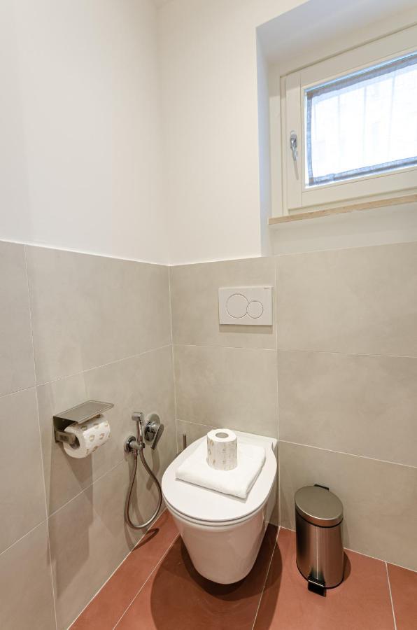 Velasquez Apartments - B - San Siro Милано Екстериор снимка