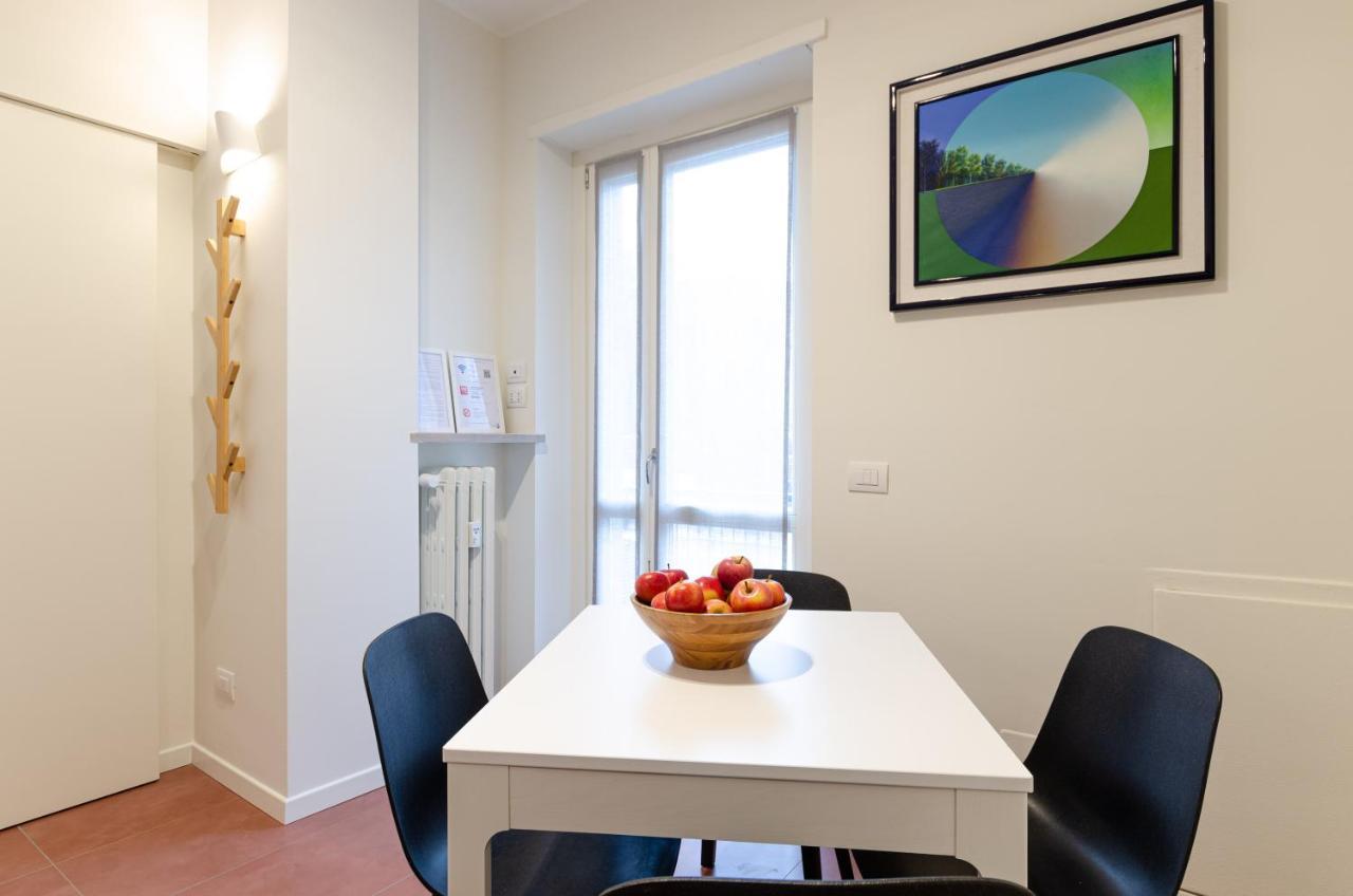 Velasquez Apartments - B - San Siro Милано Екстериор снимка